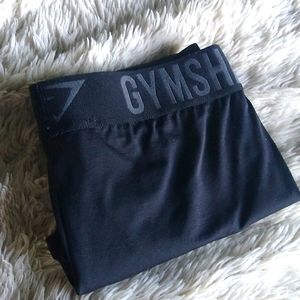 GYMSHARK cropped leggings size M